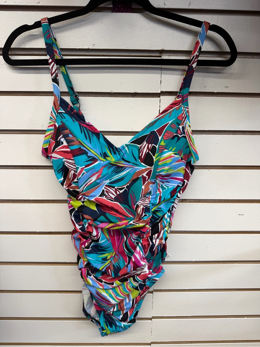 Aqua Green Women's Tropical Leaf One-Piece Swimsuit - Teal Multi